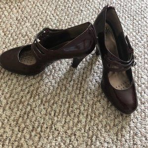 Red heels -- super comfortable!